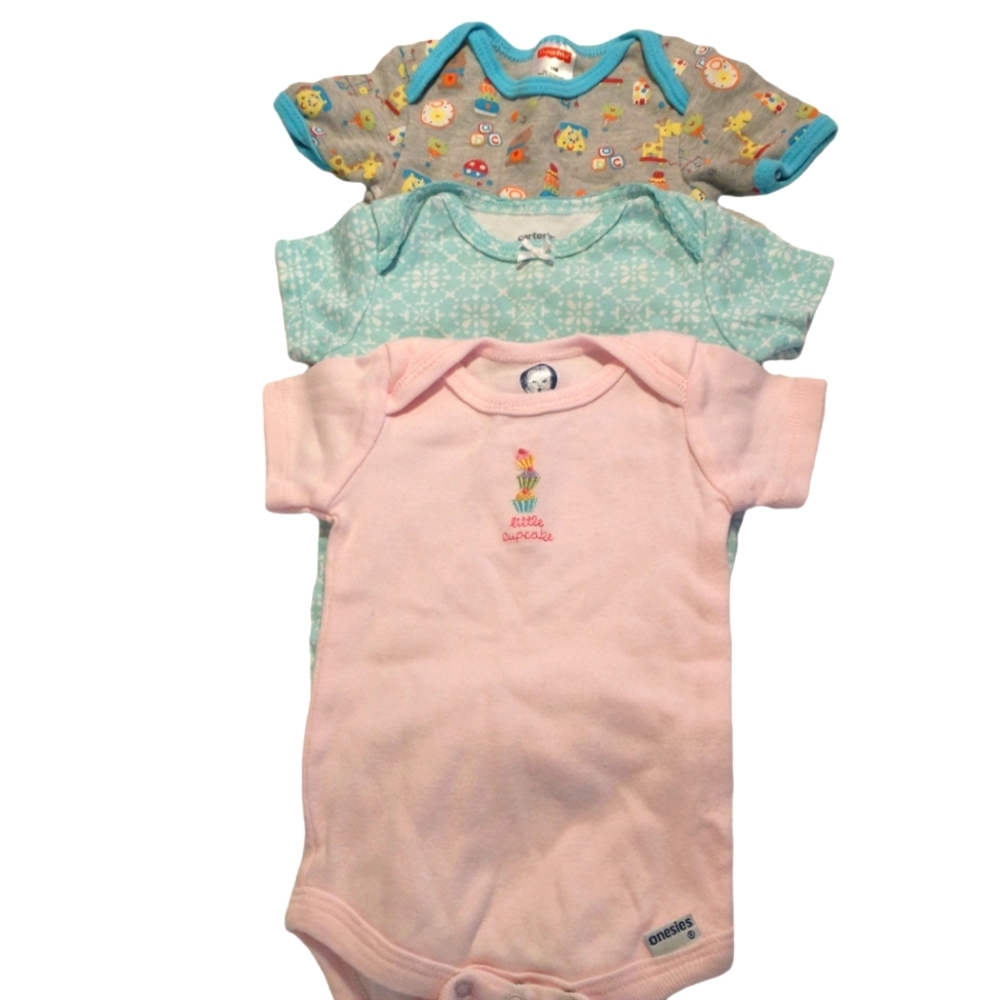 Fisher Price, Carter's & Gerber sz 3-6 month onesies (3)